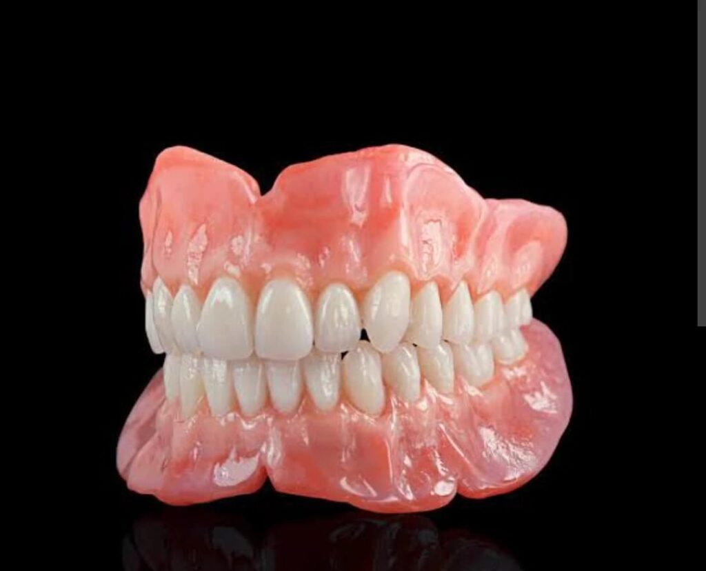 Denture